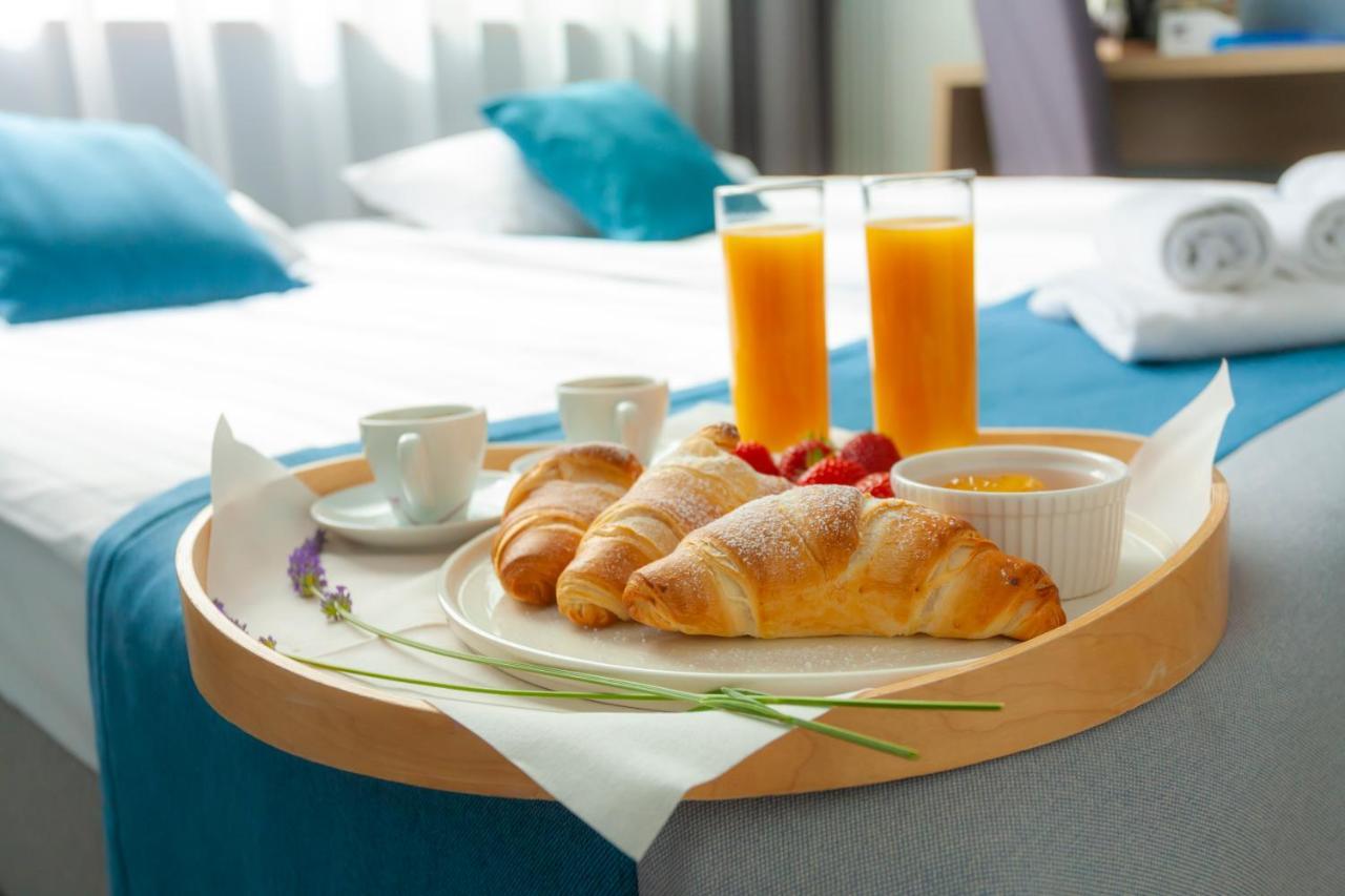 Hotel Zatoka 그단스크 외부 사진