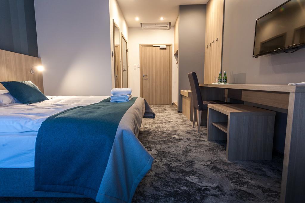 Hotel Zatoka 그단스크 객실 사진