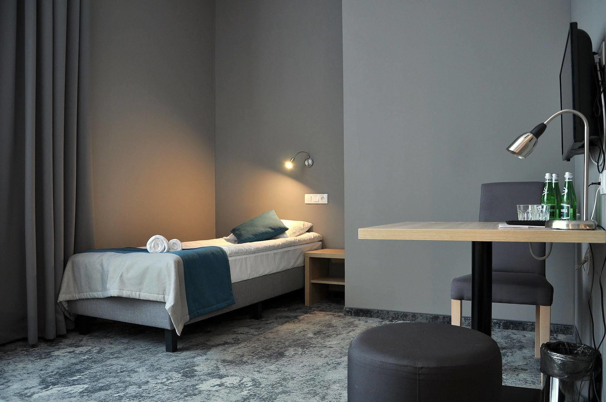 Hotel Zatoka 그단스크 외부 사진